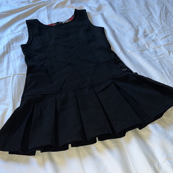 BIENZOE S7 Black Dress w Pleaded Skirt & red plaid underneath top zip up in back - Picture 2 of 8